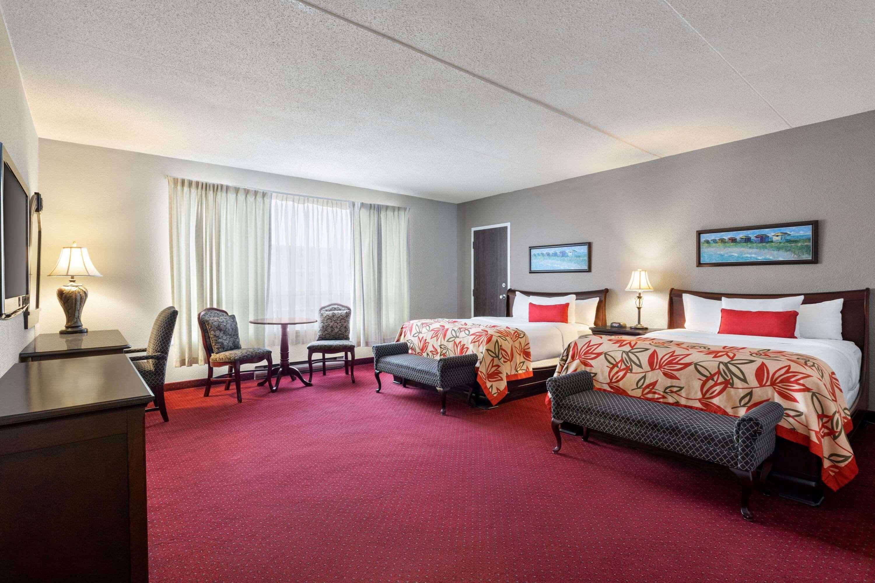 Ramada By Wyndham Fredericton Hotel Buitenkant foto
