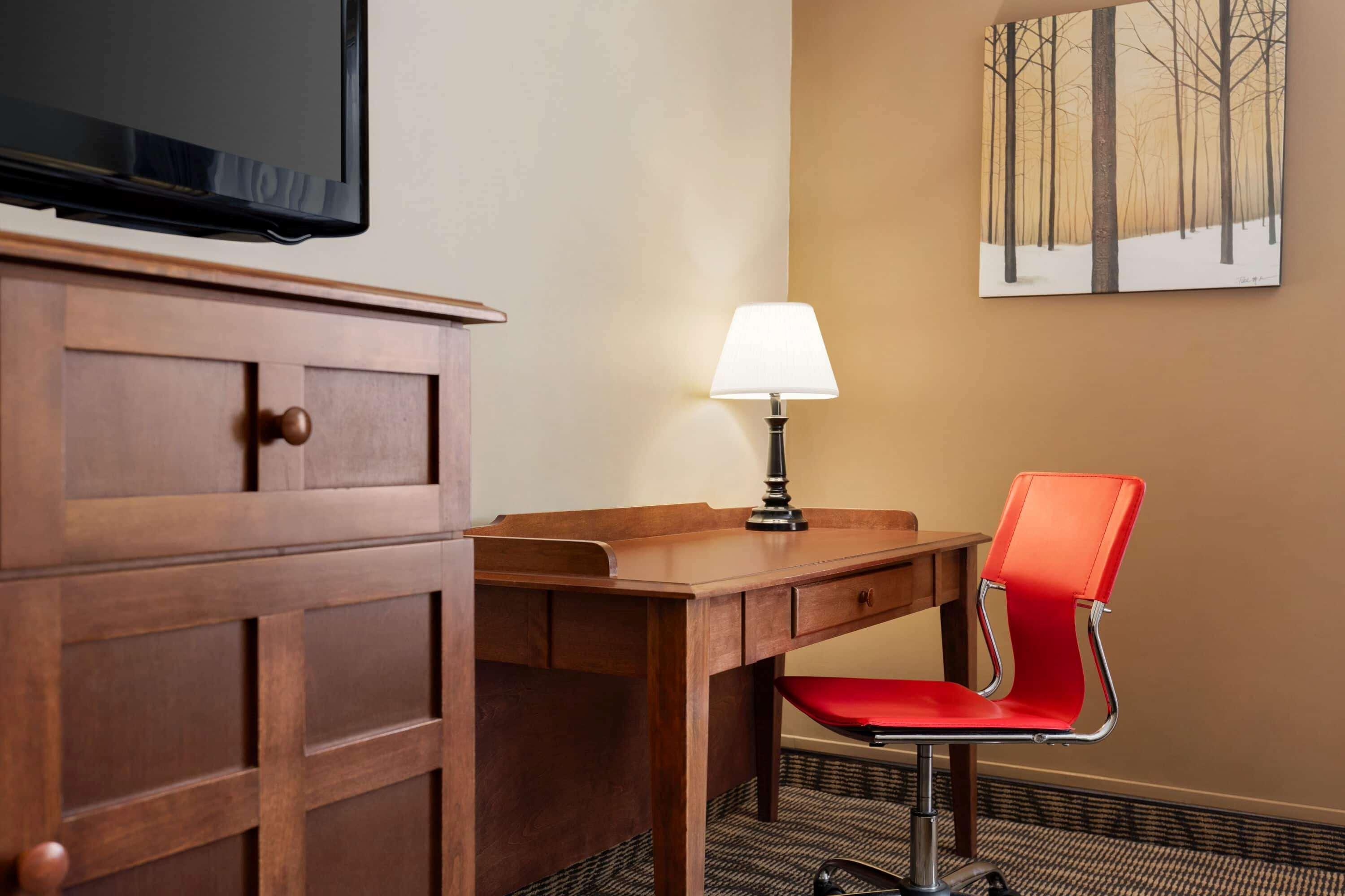 Ramada By Wyndham Fredericton Hotel Buitenkant foto
